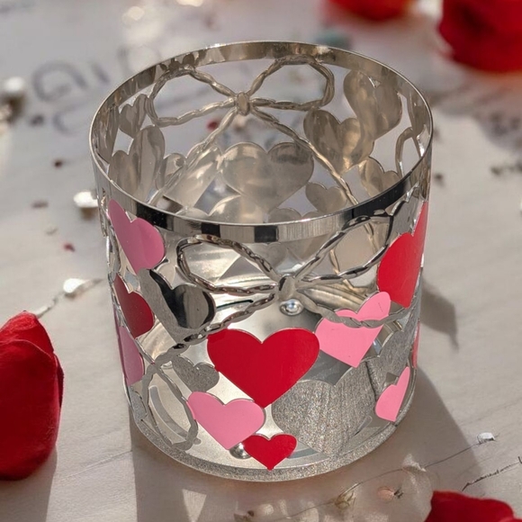 Yankee Candle Hearts and Bows Candle Holder (EUC) - Picture 1 of 5